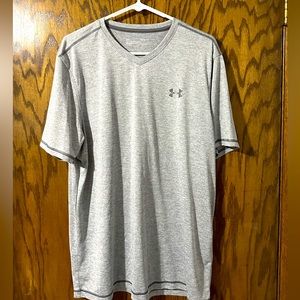 Men’s Large Under Armour V-Neck Dri-Fit T-Shirt